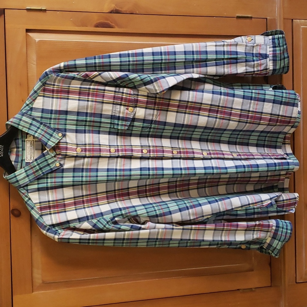 Long Sleeve Sport Shirt